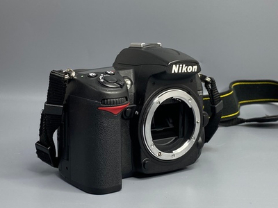 Nikon D7000 — 6 500 кадров