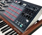 Arturia MatrixBrute