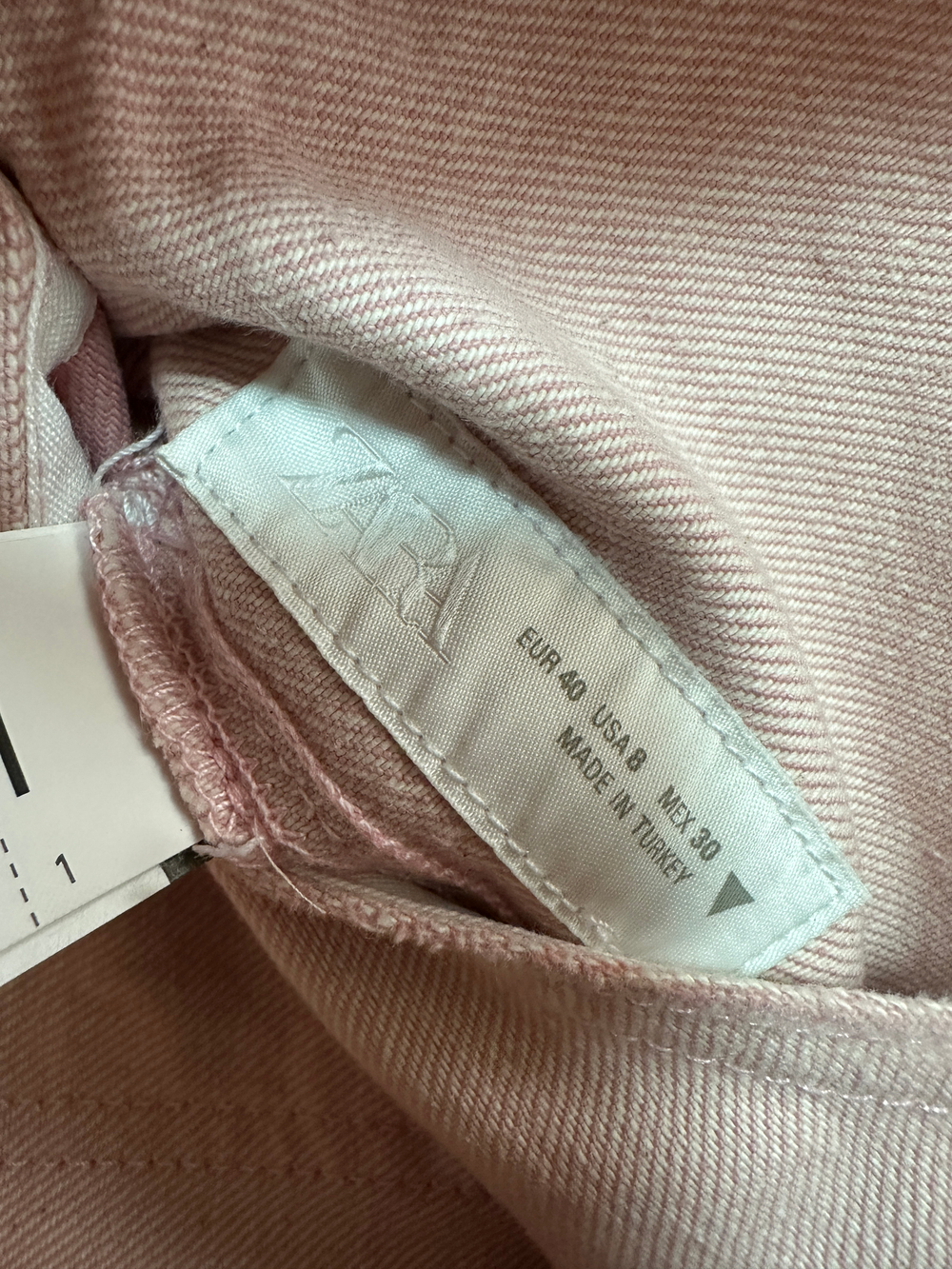 Джинсы Zara