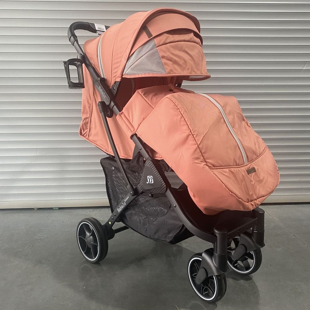 Прогулочная коляска BABALO J700 розовый текстиль на чёрной раме на механической спинке Прогулочная коляска BABALO J700 розовый текстиль на чёрной раме на механической спинке