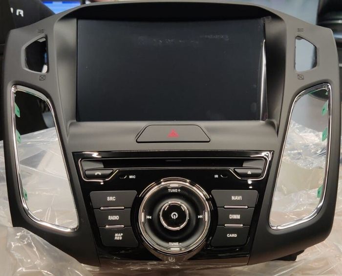 Магнитола для Ford Focus 3 2011-2019 - Parafar PF155XHDDVD на Android 11, DVD-привод, Carplay, 4G SIM-слот