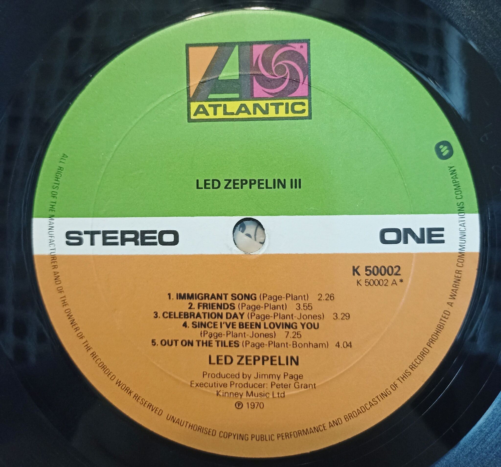 Винтажная виниловая пластинка LP Led Zeppelin III (UK 1976)