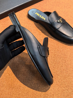 Мюли Prada
