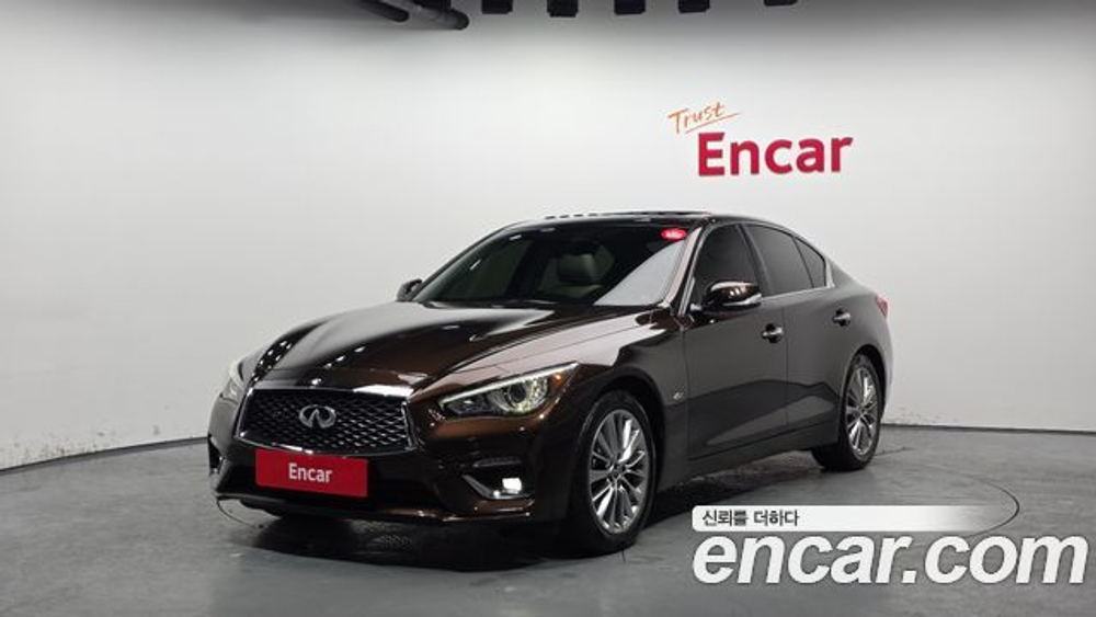 Infiniti Q50 2.0 — 2018