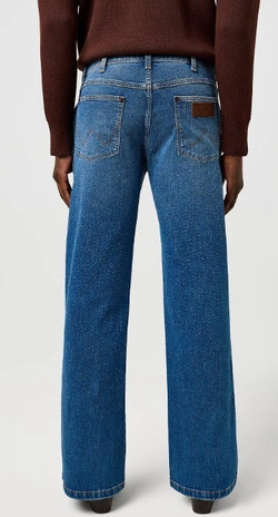 Джинсы мужские WRANGLER LOOSE BOOT SKY BREEZE