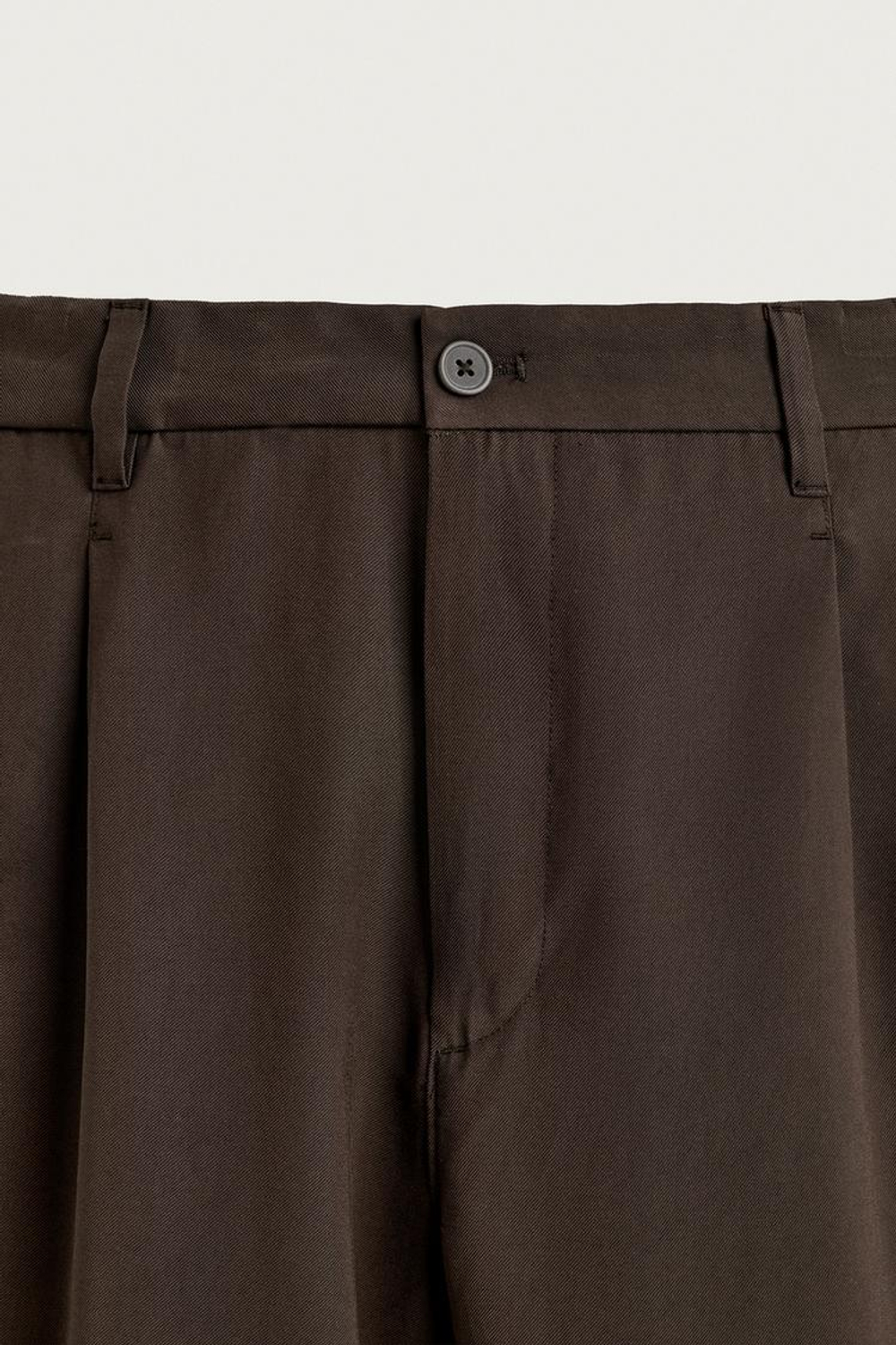 ZARA СТРУЯЩИЕСЯ БРЮКИ RELAXED FIT СО СКЛАДКАМИ, КОРИЧНЕВЫЙ