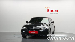 BMW 3-Series 320i M Sport — 2025