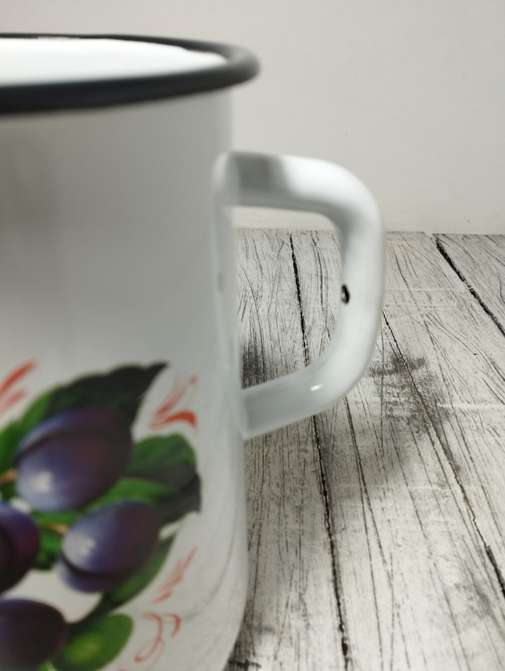 Кувшин 2 л эмаль со сливом с рисунком Слива 0110-1/4