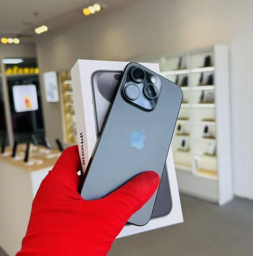 iPhone 15 Pro, 256 ГБ б/у