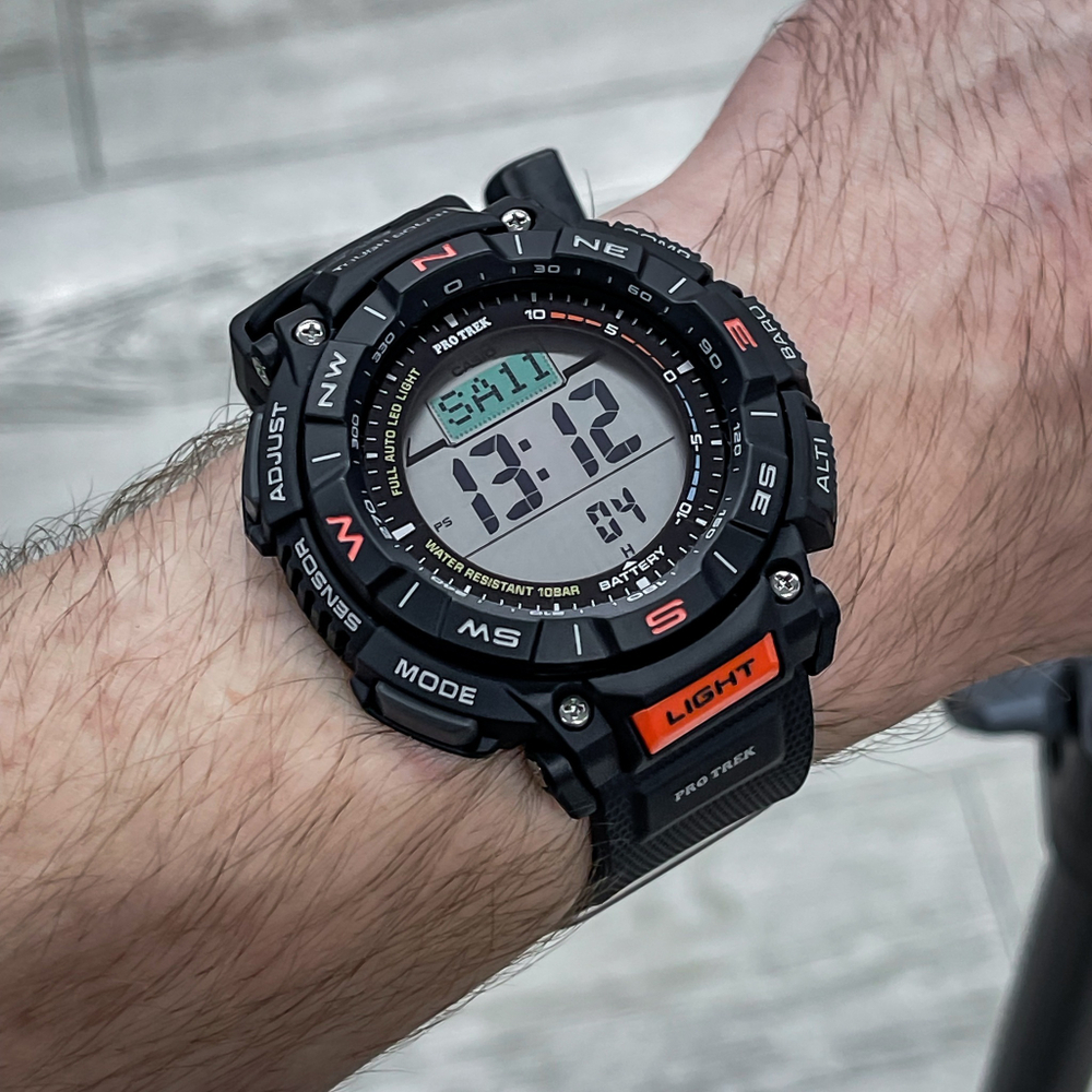Наручные часы Casio PRG-340-1E
