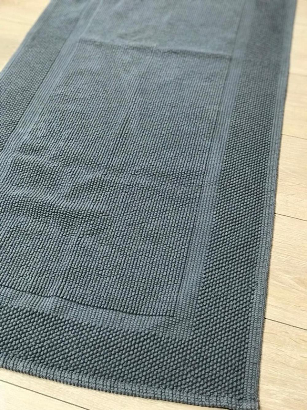 Коврик Comores Blanc des Vosges 50x110 Серый