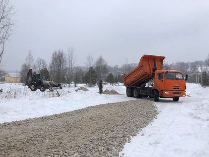 Отсыпка дорог в «Усадьбе Романово». Фото