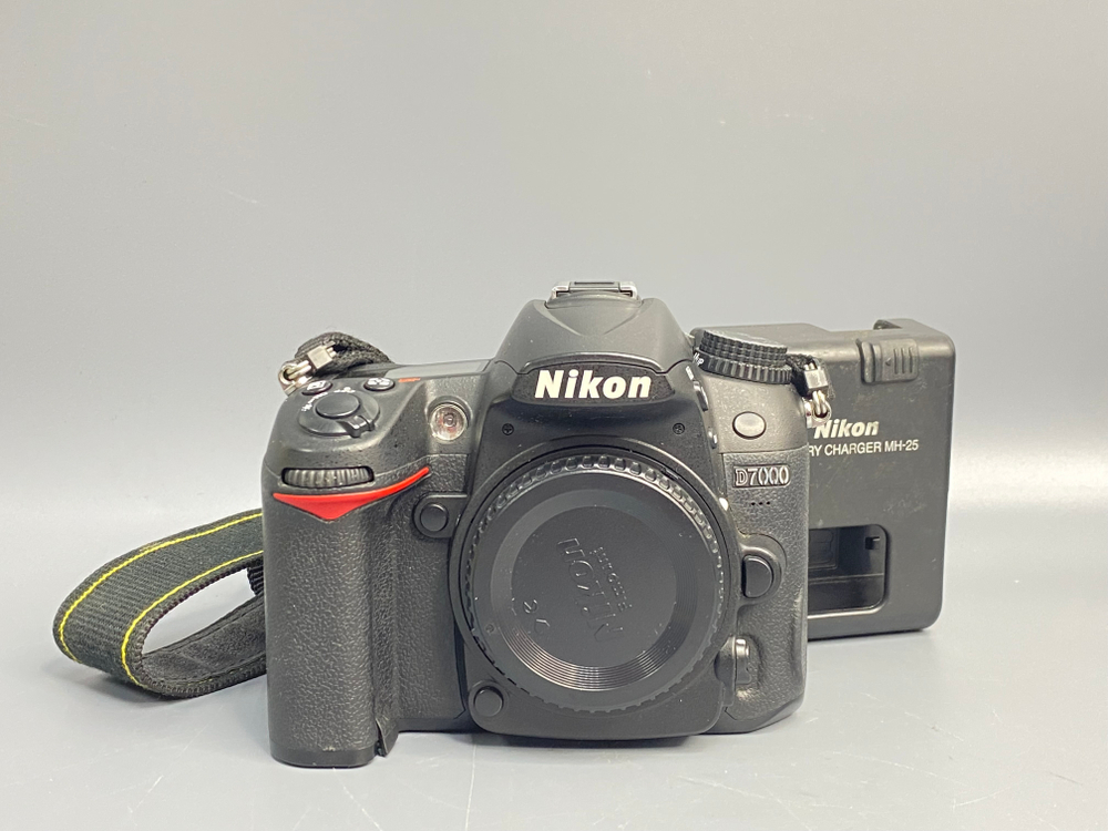 Nikon D7000 20.000 кадров