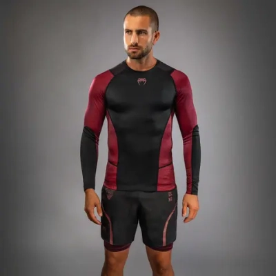 Рашгард Venum × Assassin's Creed LS Burgundy/Black