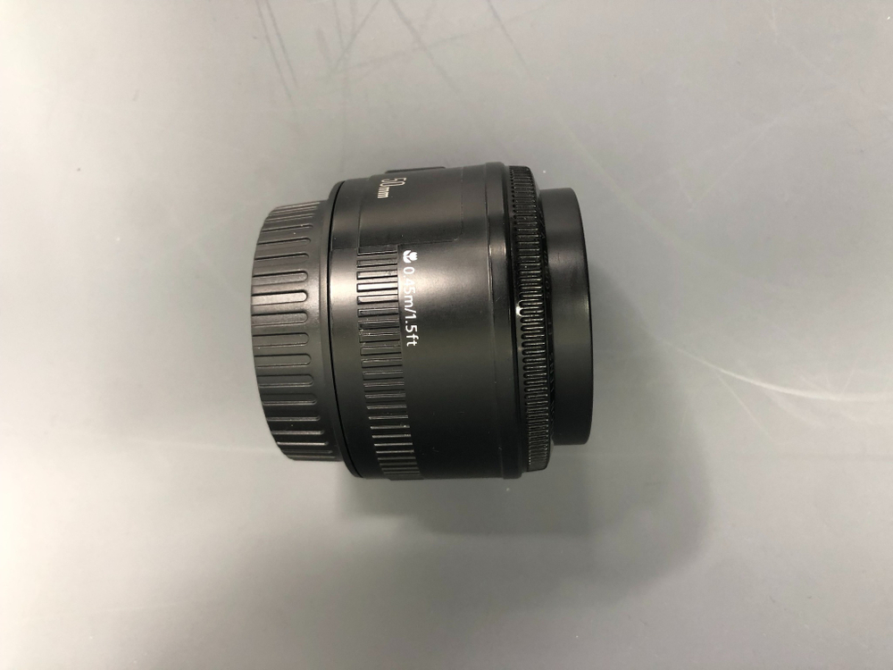 Canon EF 50 1.8 II