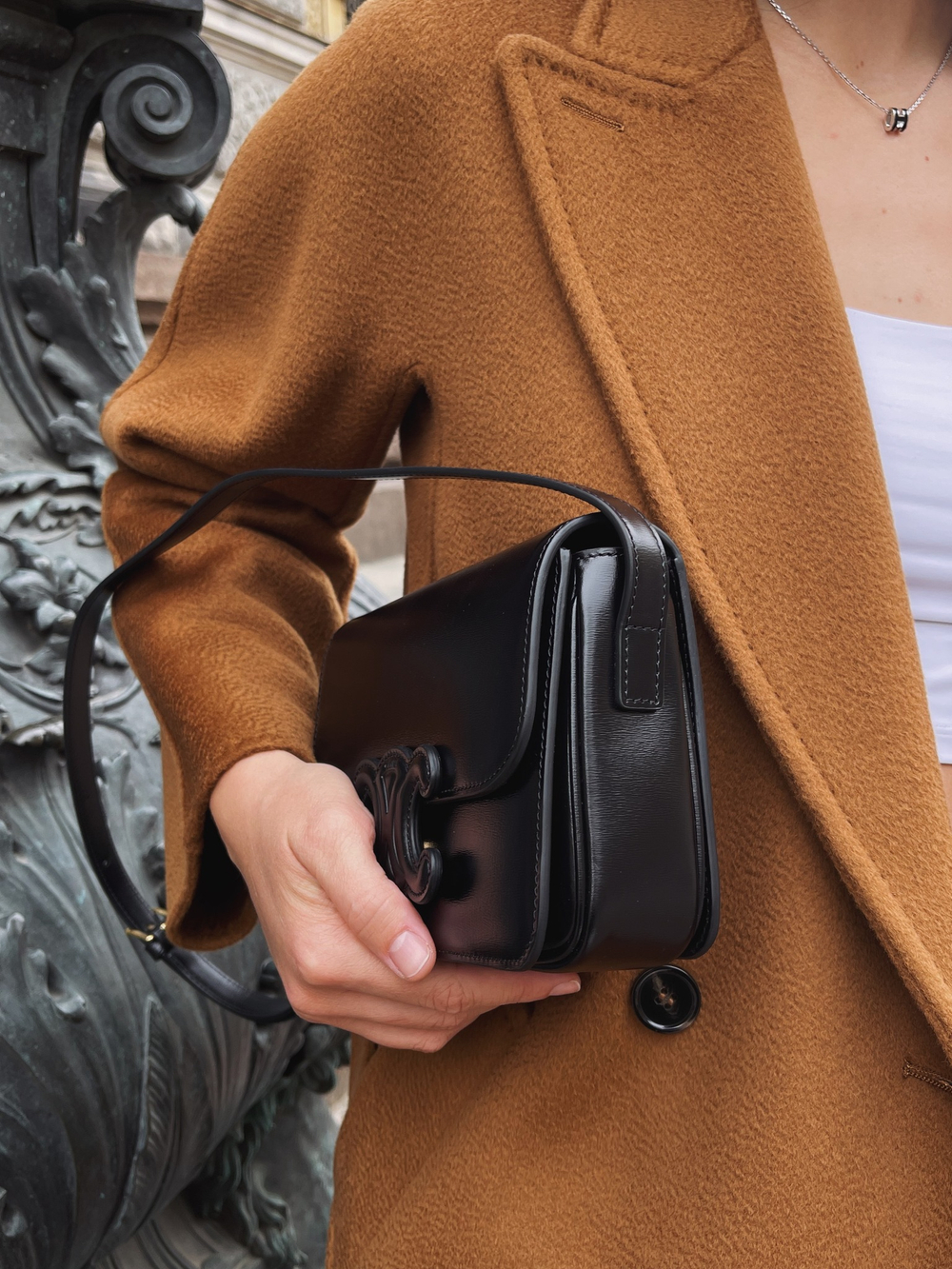 Celine Classique Triomphe