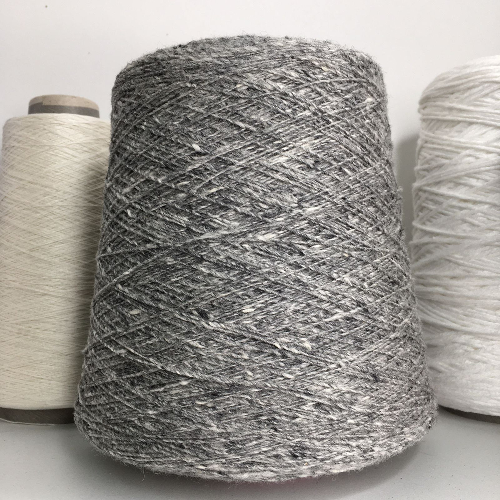 IRLANDA - Biagioli Modesto; 40% кашемир, 60% меринос; 500м/100гр; col.706961 cерый меланж; ТОЛЬКО!! бобинки: 141, 140 гр.