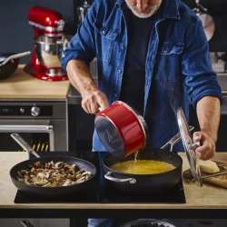 KitchenAid Сковорода из кованого и закаленного алюминия 30 см CC005695-001
