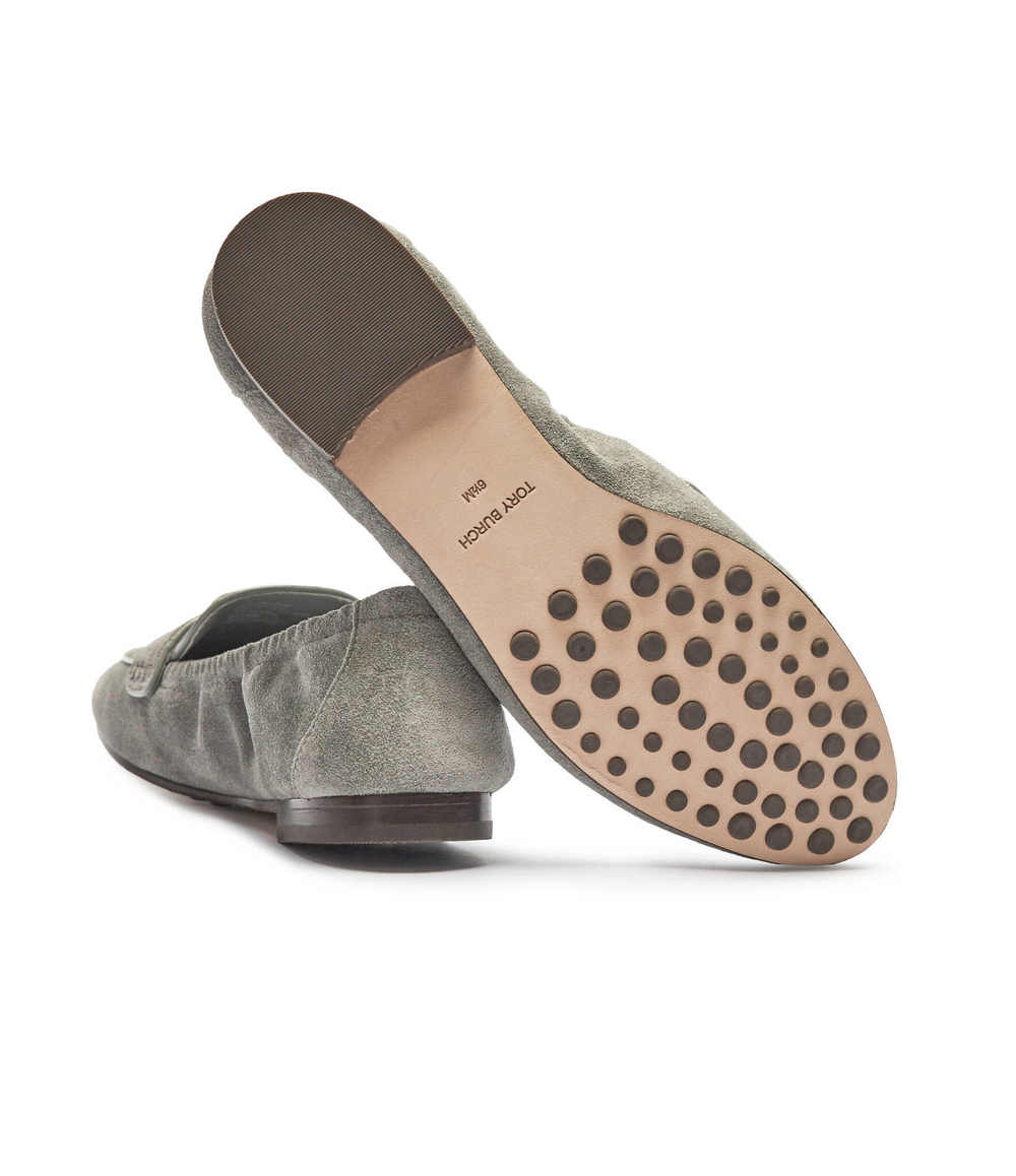Кожаные мокасины ballet loafer TORY BURCH - серый(156836)