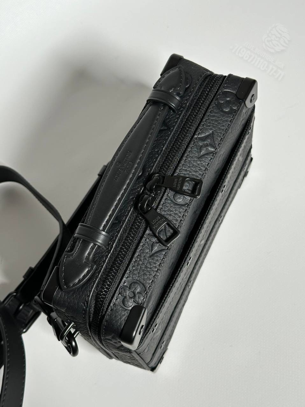 Сумка через плечо Louis Vuitton Handle Soft Trunk