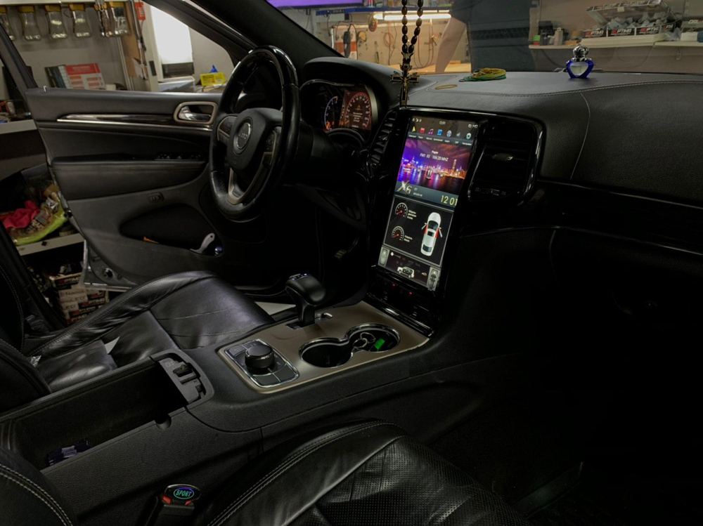 Установочный комплект для JEEP Grand Cherokee 2013+ черная  KUBERG ZF-1823B-GE