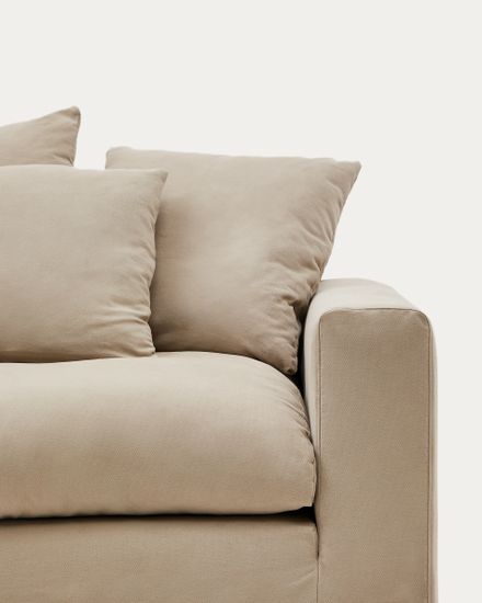 A cover designed to keep your ora sofa in brand-new condition. Made from linen and cotton fabric, i
