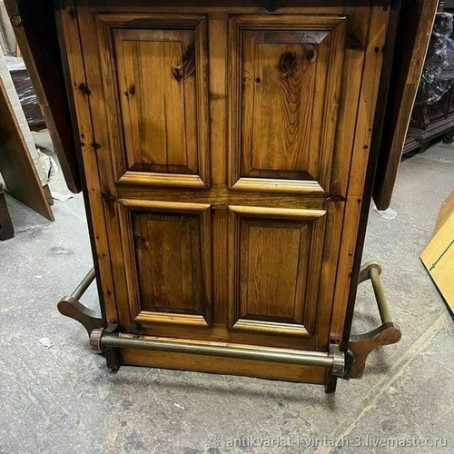 Барная стойка/шкафчик