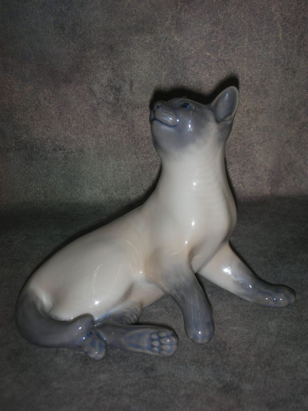 Статуэтка. Фарфор. Сиамский кот. Royal Copenhagen. Дания