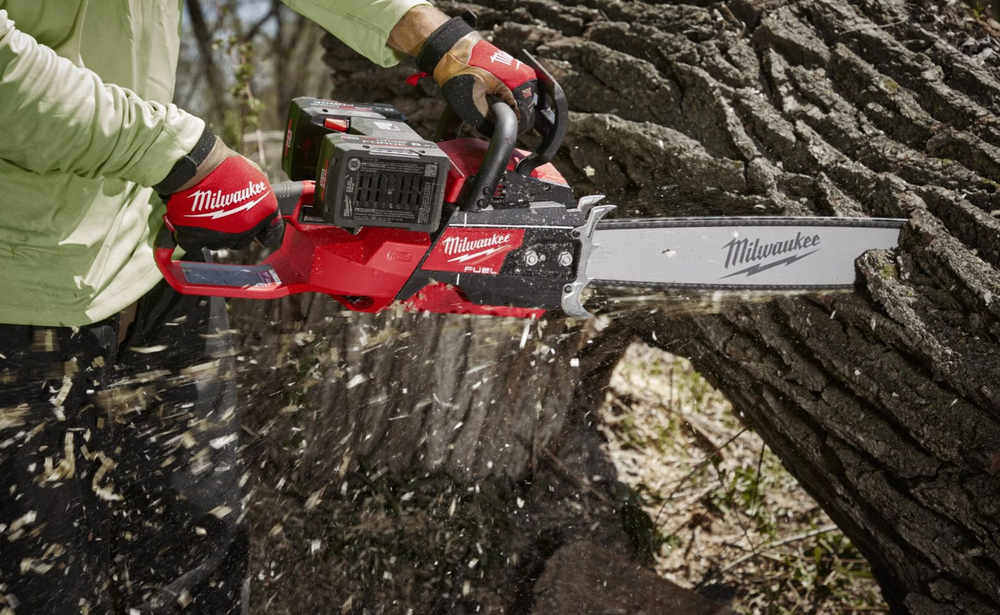 Аккумуляторная цепная пила Milwaukee M18 F2CHS50-802 4933480121