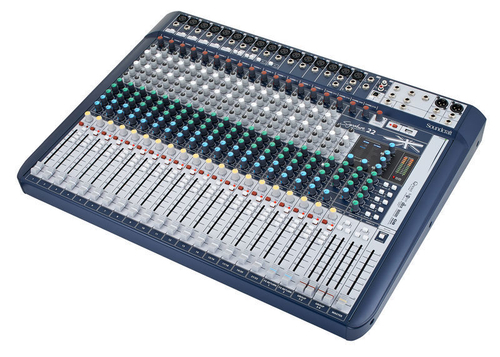 Soundcraft Signature 22