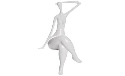 Статуэтка Женщина нога на ногу Garda Decor C8640белая