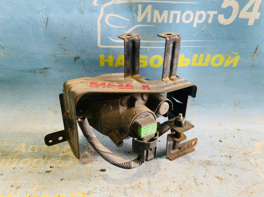 Туманка правая Honda ODYSSEY 2003-2006