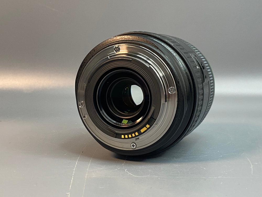 Canon 70-300mm 4.5-5.6 EF IS USM DO