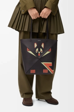 Loewe Сумка-тоут среднего размера Futurist Cat Puzzle Fold из телячьей кожи наппа, темно-серый