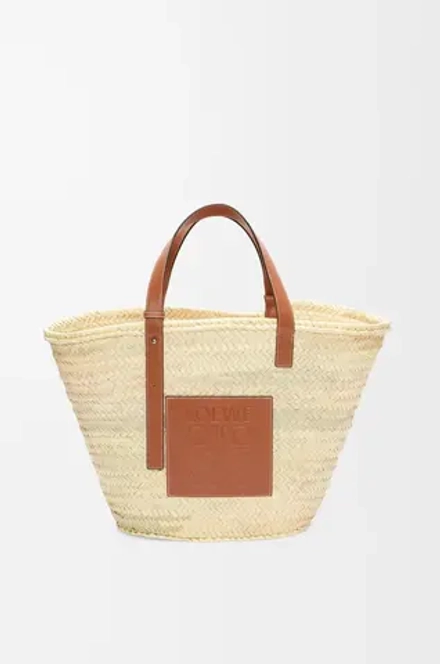 Loewe Большая классическая корзина из пальмовых листьев и телячьей кожи, натуральный/коричневый