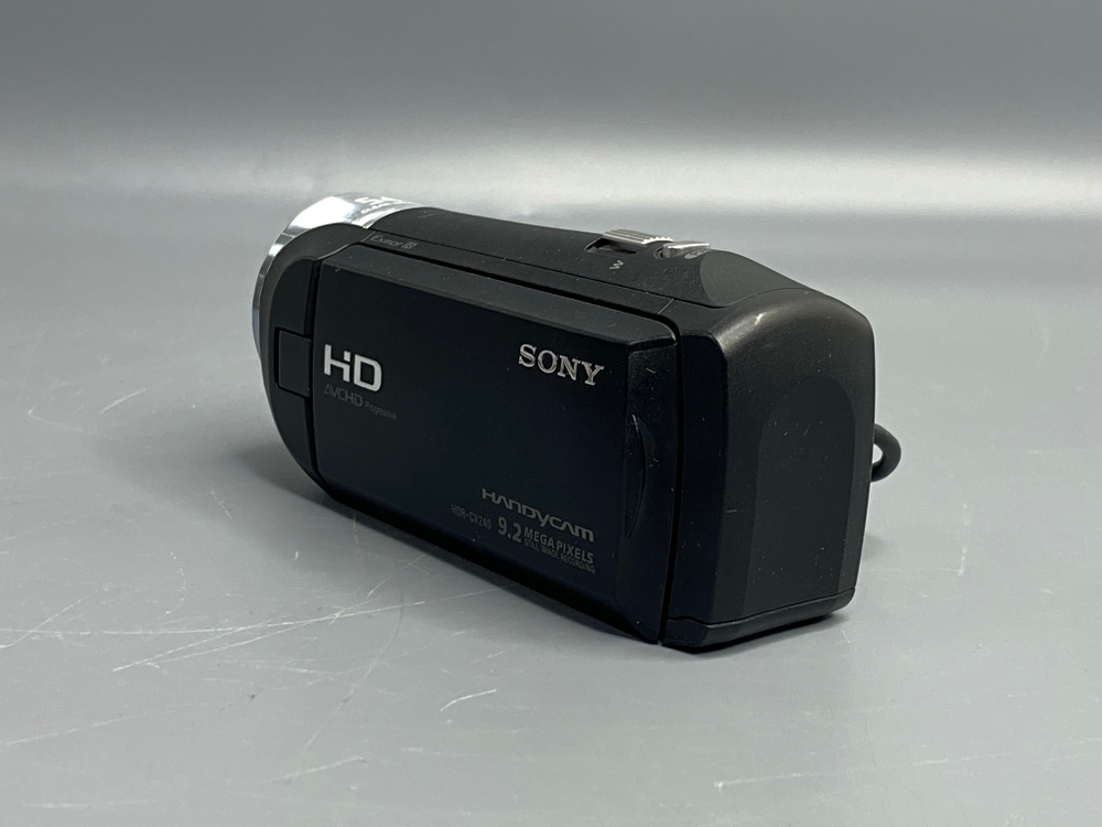 Sony HDR-CX240E