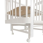 Кровать детская Indigo Italiano Baby продольный маятник на колесах кашемир-белый