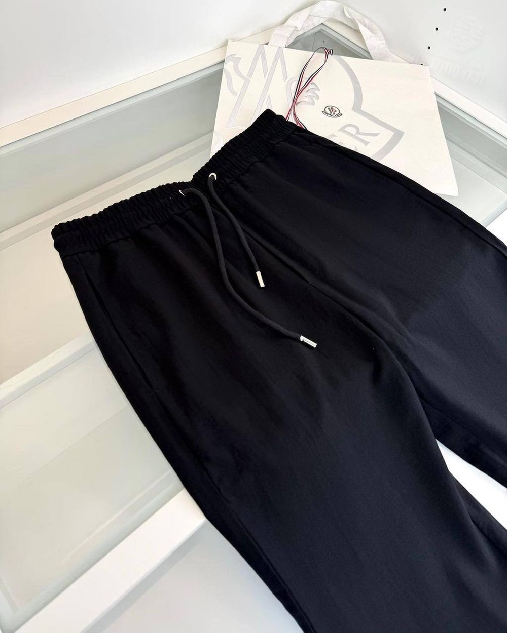 Спортивные штаны Moncler