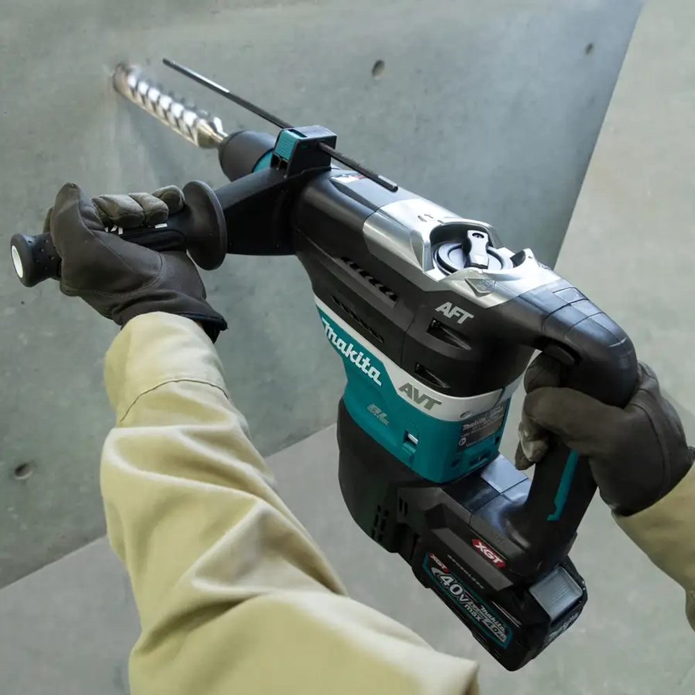 Аккумуляторный перфоратор SDS-max Makita HR005GZ01