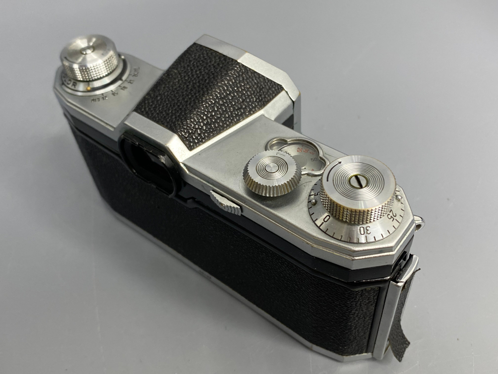 Contax S