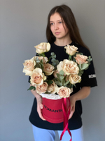 Коробка с розами