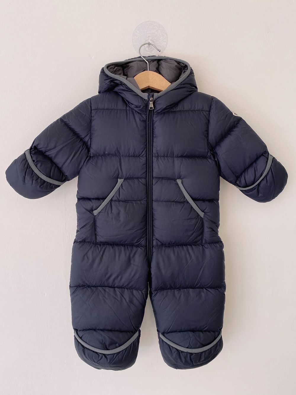 Комбинезон Moncler