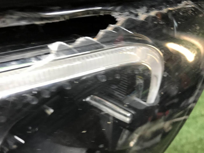 Фара правая Mercedes E W213 (2020-2023) LED