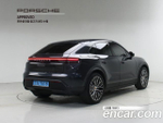 Porsche Macan 4S — 2025