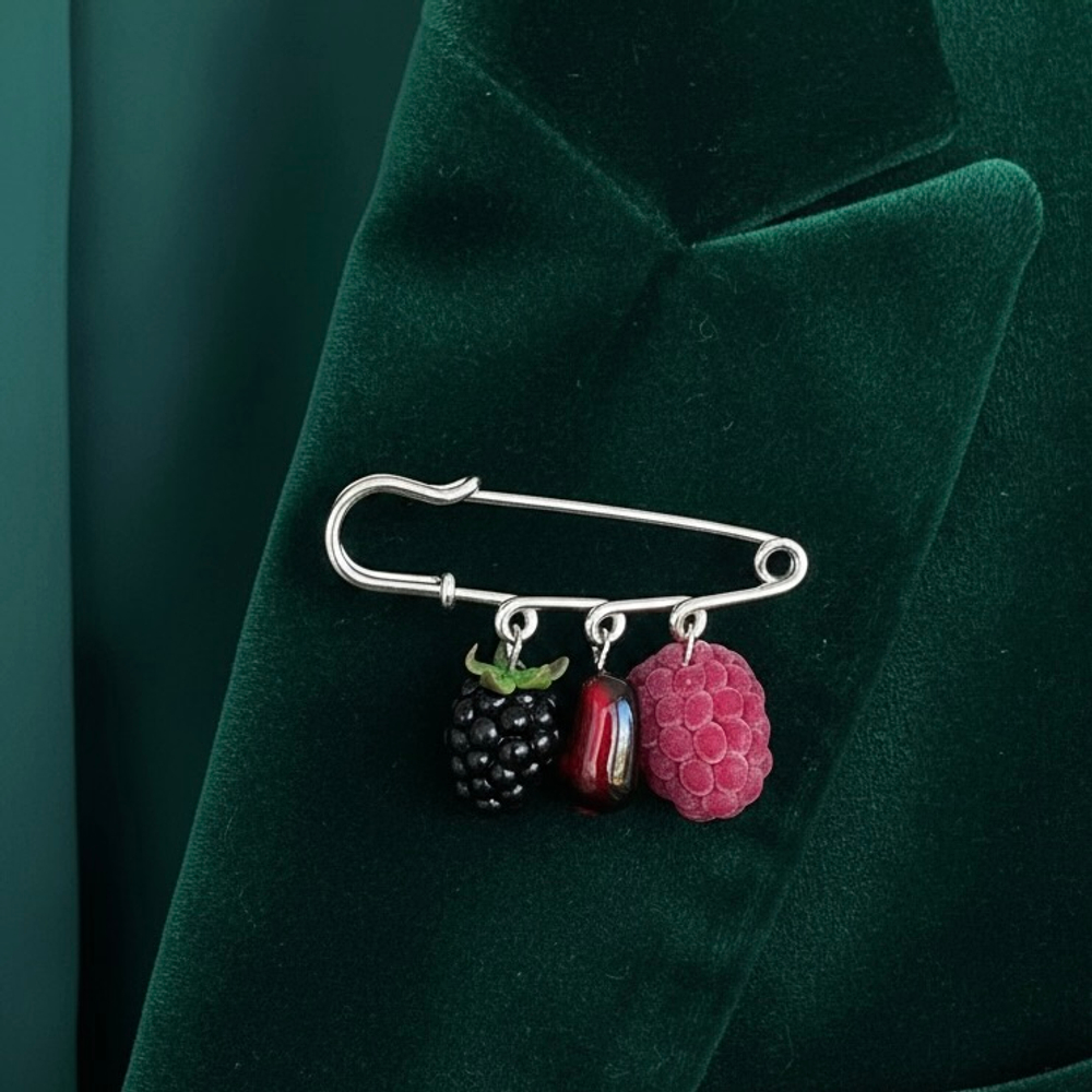 Брошь-булавка. Ягодный микс 🍇🍒