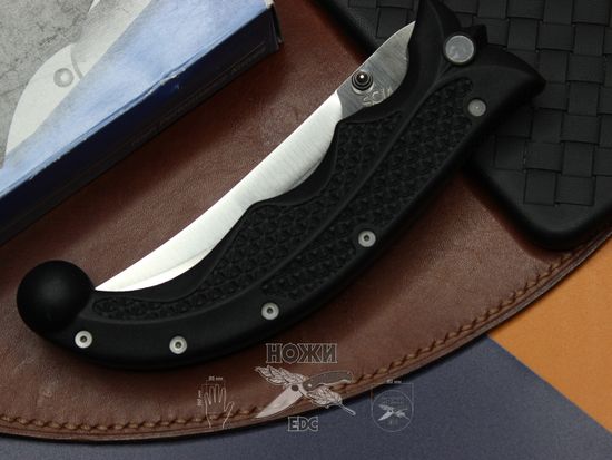 Складной нож Коллекционный Cold Steel Scimitar Serrated 25SS c клинком из стали VG-1, рукоять Zytel