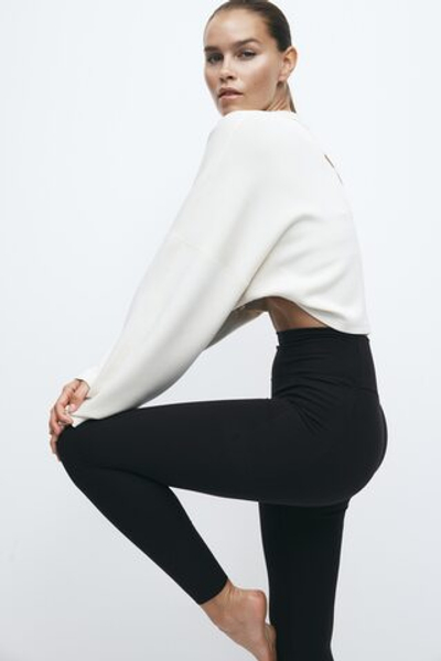 Спортивные легинсы SoftMove™ с карманами - H&M