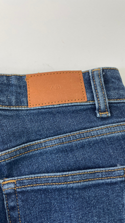 Джинсы Zara