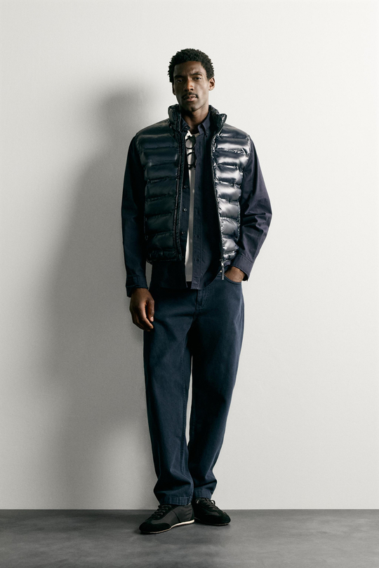 ZARA ЛЕГКИЙ СТЕГАНЫЙ ЖИЛЕТ WATER REPELLENT, МОРСКОЙ СИНИЙ