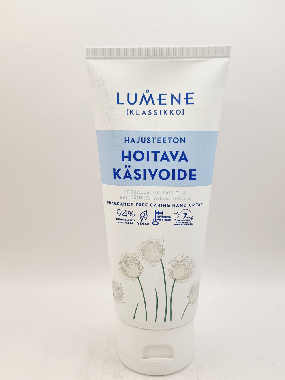 Крем для рук Lumene KLASSIKKO питательный с растительными экстрактами без запаха 100 мл (Из Финляндии)